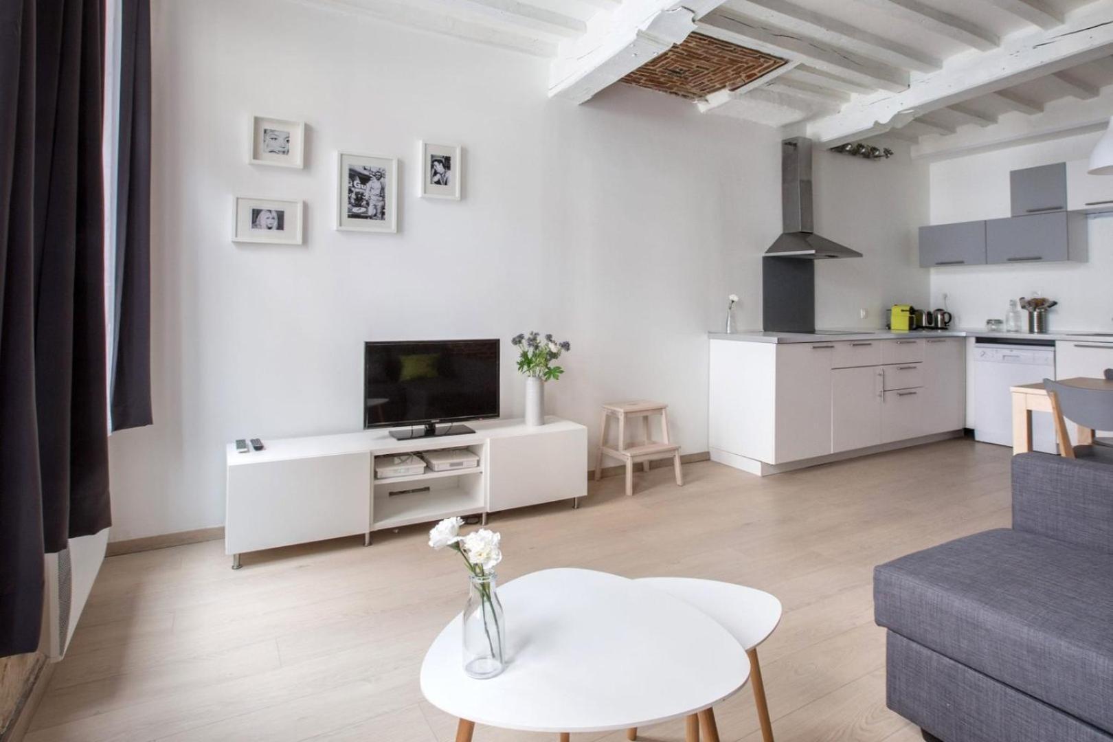 Old Town - Superb Apartment In Rue Esquermoise ! Lille Exterior photo